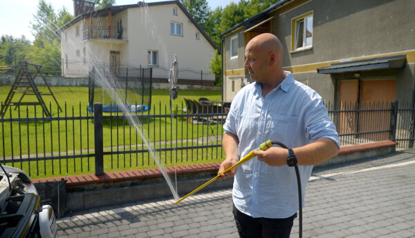 Popraw dźwięk silnika, wypoleruj lakier i odpal samochód hełmem Iron Mana! - lista gadżetów