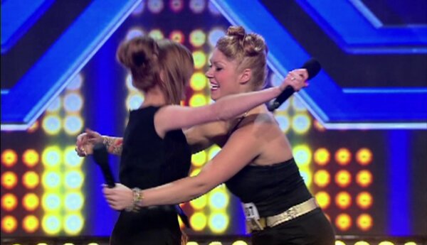 Dwa wkurzone babsztyle na scenie "X Factor"!